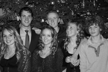 Merel Dustin Naomi Jordi Roos en Renzo